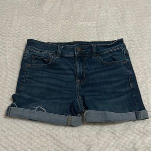 High waisted American eagle super stretchy jean shorts
